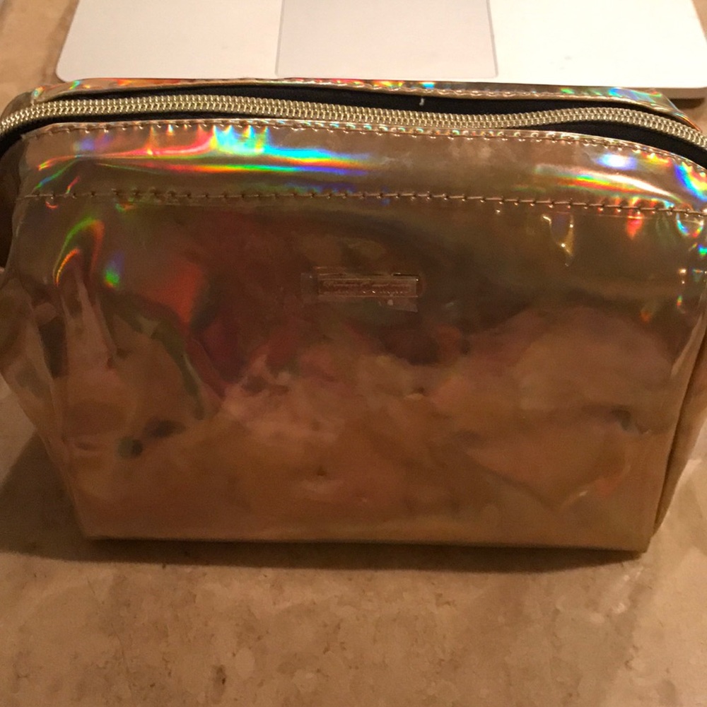 ⬇️LOWERED Juicy Couture Makeup Bag